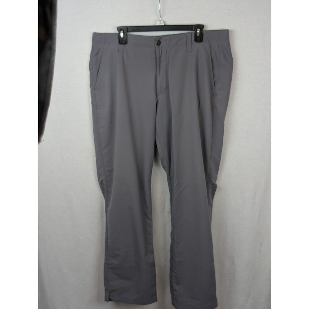 Under Armour Loose Fit Golf Pants Gay Men's Size 38x32